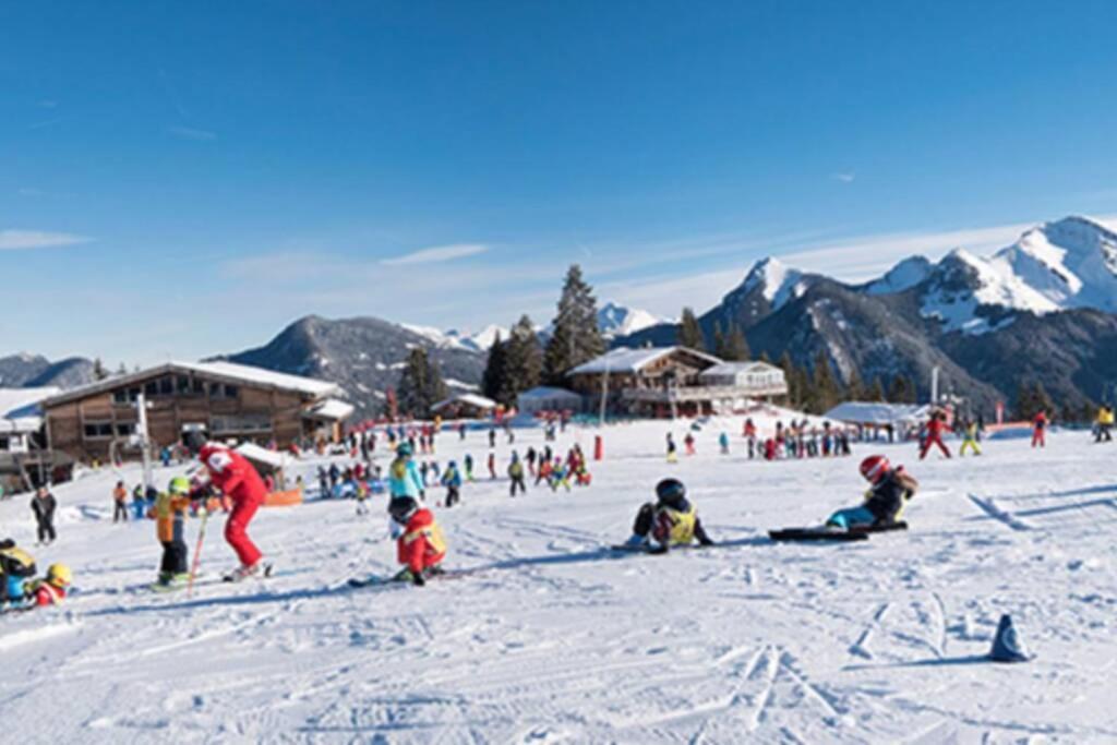 Le Relai S31 - Grand Et Lumineux Studio Avec Coin Montagne 4-6 Pers, Tout Equipe, Avec Wifi, A 30M Des Pistes Avec Un Grand Balcon, Draps Non Compris Saint-Jean-dʼAulps Exteriér fotografie